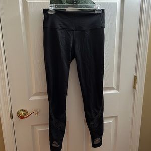 Victoria’s Secret sport mesh leggings